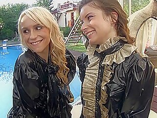 blonde xxx hd brunette video